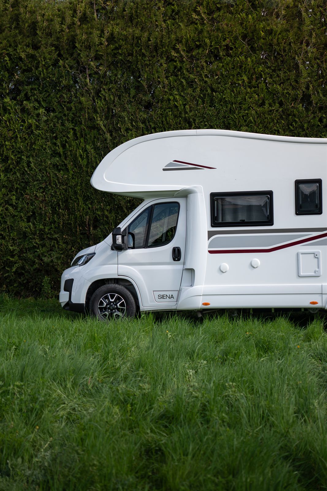 Siena 485 2026 Außenansicht